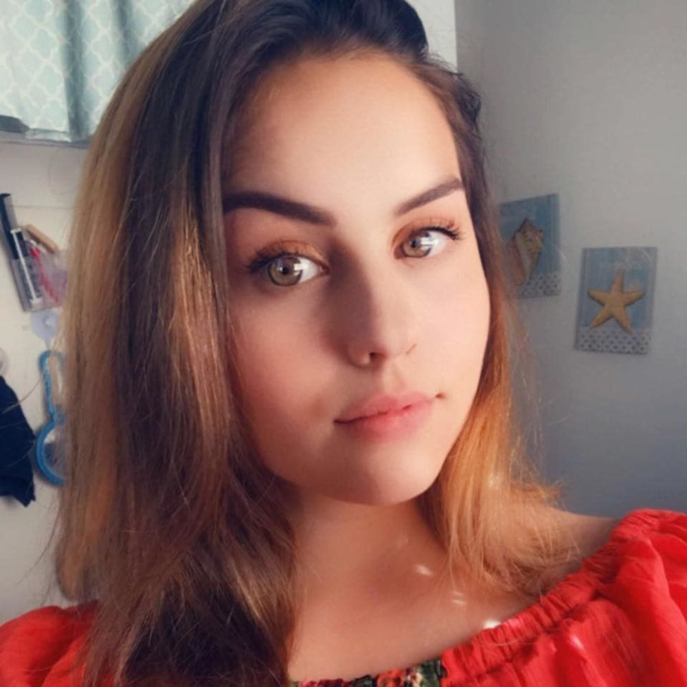 Meet your Posher, Megan